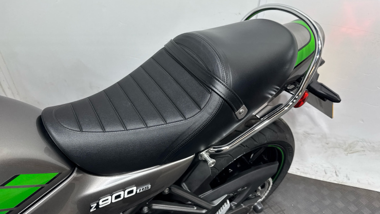 Kawasaki Z R900EKF (19MY)